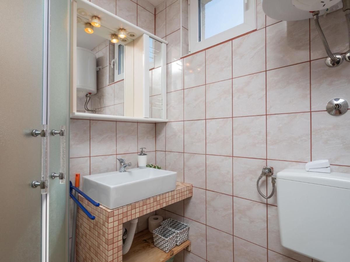 Holiday Home Mikac - Mlk136 By Interhome Dobrinj Exterior photo