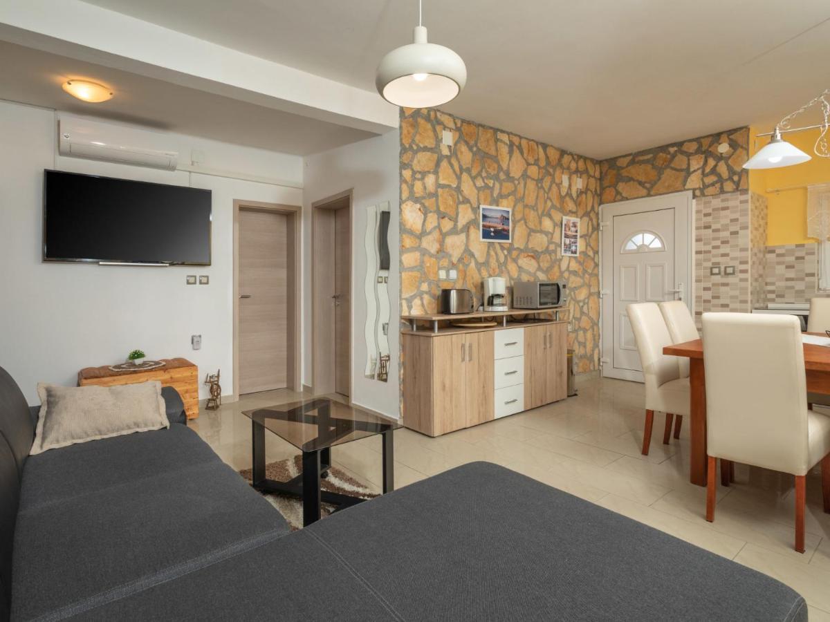 Holiday Home Mikac - Mlk136 By Interhome Dobrinj Exterior photo